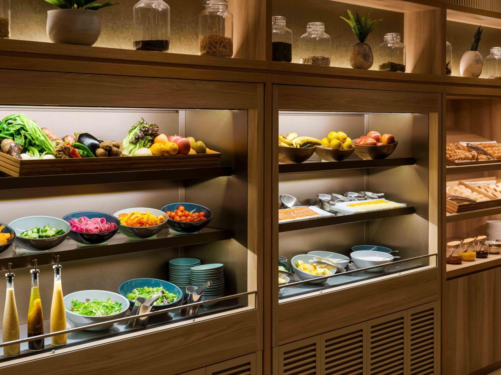 Hilton Garden Inn Kyoto Shijo Karasuma Esterno foto